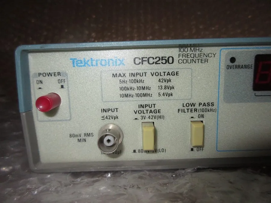 Тестер Tektronix CFC250 100 MHz Frequency Counter