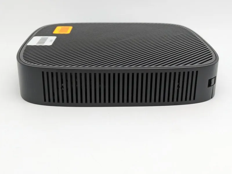 SSD-накопитель HP t640 Thin Client SFF Desktop Ryzen R1505G 8GB DDR4 256GB SSD W