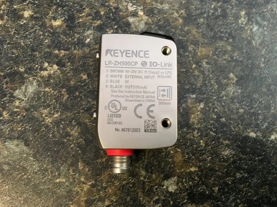Датчик LRZH500CP Keyence Laser Sensor