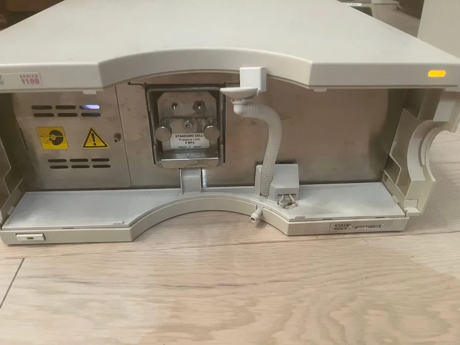 Хроматограф HP/Agilent 1100 HPLC System Pump Autosampler G1314A VWD Detector #18