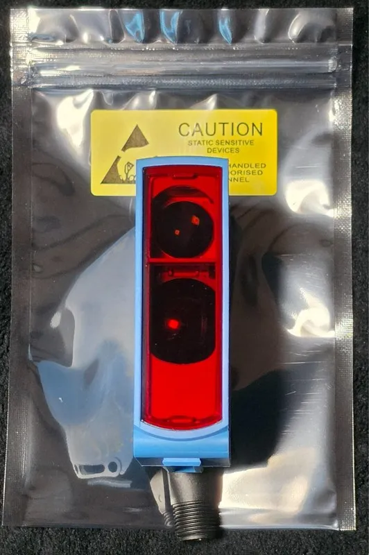 Фотоэлектрический датчик WTB26I-24161120A00 1218667 SICK Photoelectric Sensor