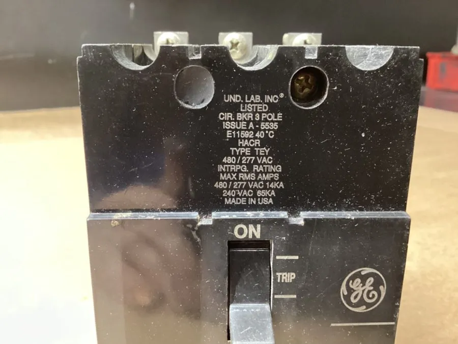 Автоматический выключатель General Electric TEY320 3 pole 20 Amp 480V CIRCUIT BR