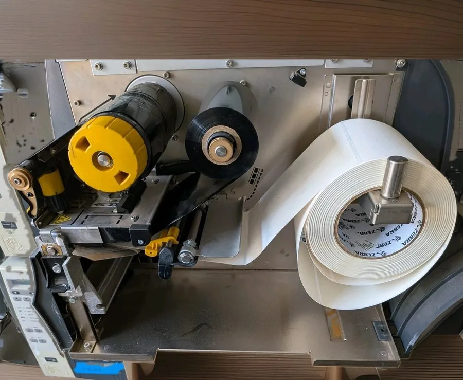 Принтер этикеток Zebra ZT410 ZT41043-T010000Z Industrial Label Printer Powers On — фото лота 1