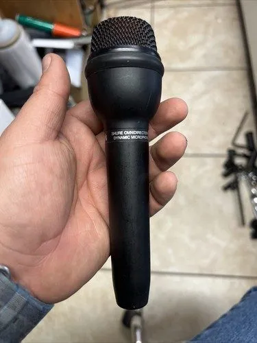 Микрофон Vintage Radio Shack Shure Omniderectional Dynamic Microphone 33-1070C M