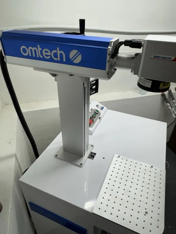 Лазерный гравёр OMTech RC7110-ASYA Fiber Laser Engraver Engraving Machine SINO-G — фото лота 1