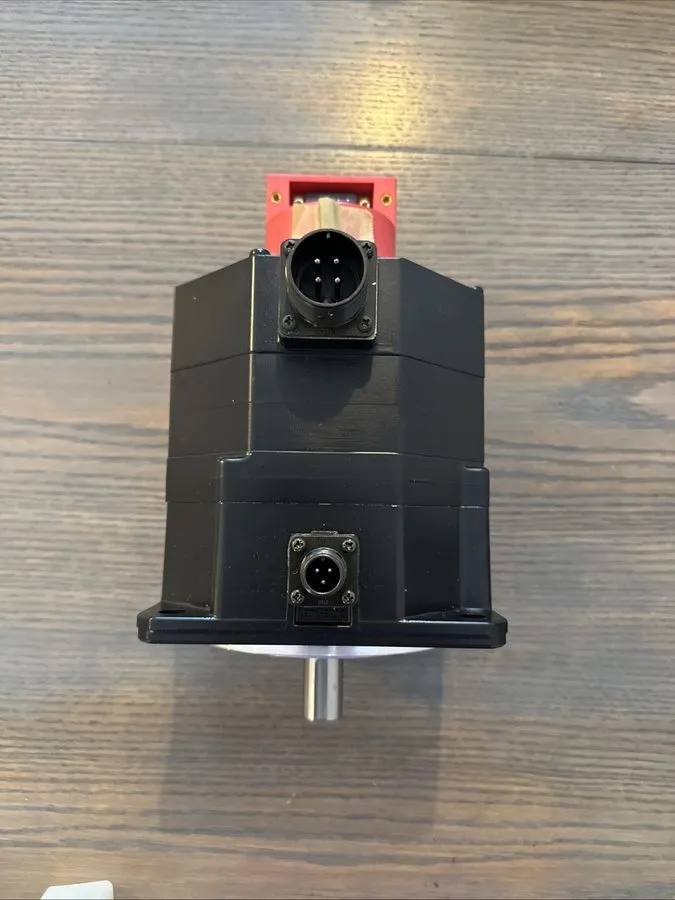 Серводвигатель Fanuc AC Servo Motor Model B3/3000