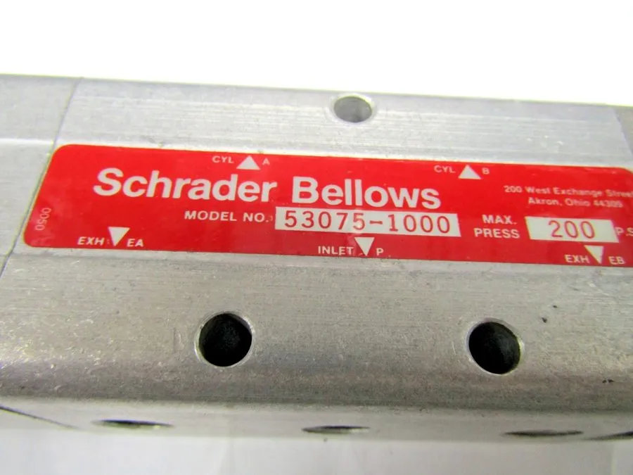 Пневмоклапан PARKER SCHRADER BELLOWS MANUAL PNEUMATIC LEVER FOOT VALVE 53081-100