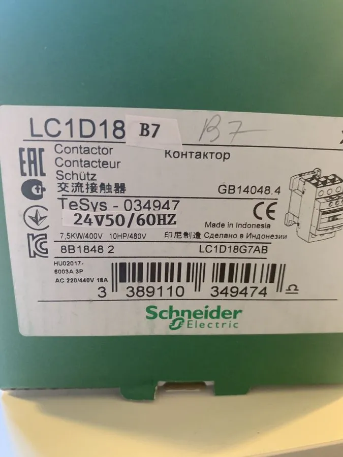 Контактор Schneider Electric TeSys Control IEC Contactor LC1D18B7 24V AC 18A 3-P