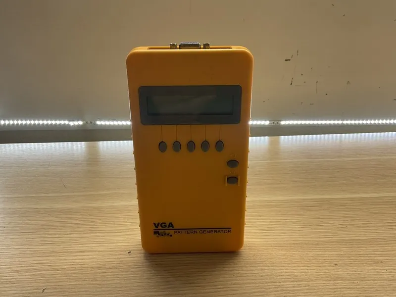 Тестер VGA Pattern Generator MODEL VPG-V / FRA950 — фото лота 1
