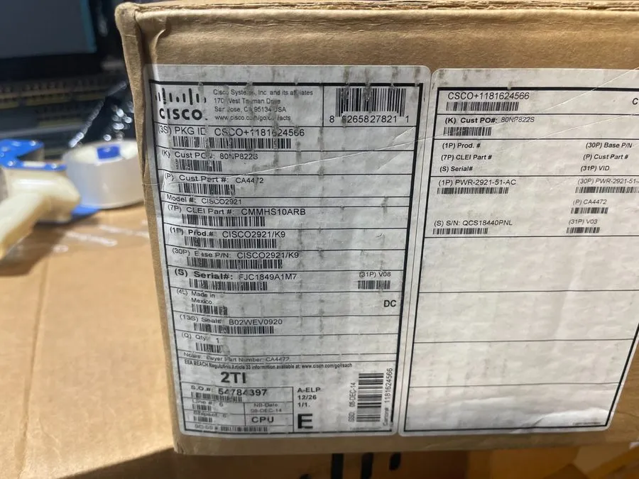 Маршрутизатор Cisco 2921/K9 3-Port Gigabit Integrated Services Router ISR