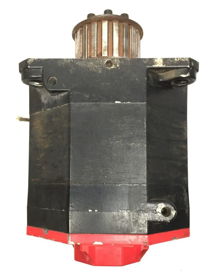 Серводвигатель Fanuc A06B-0266-B200 AC Servo Motor 3000RPM 400-480V 4.5KW