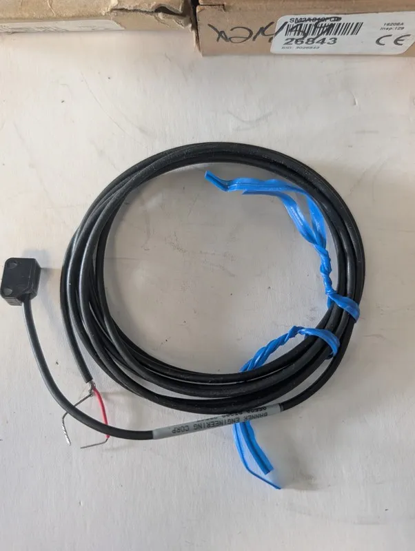 Фотоэлектрический датчик Banner SM2A312FQD Mini Beam AC Photoelectric Sensor, In