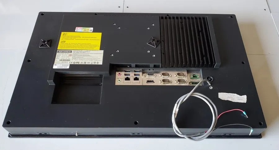 IIoT-устройство Advantech PPC-4211W-P5AE 21.5" PPC with PCT Multi-touch, Intel C — фото лота 1