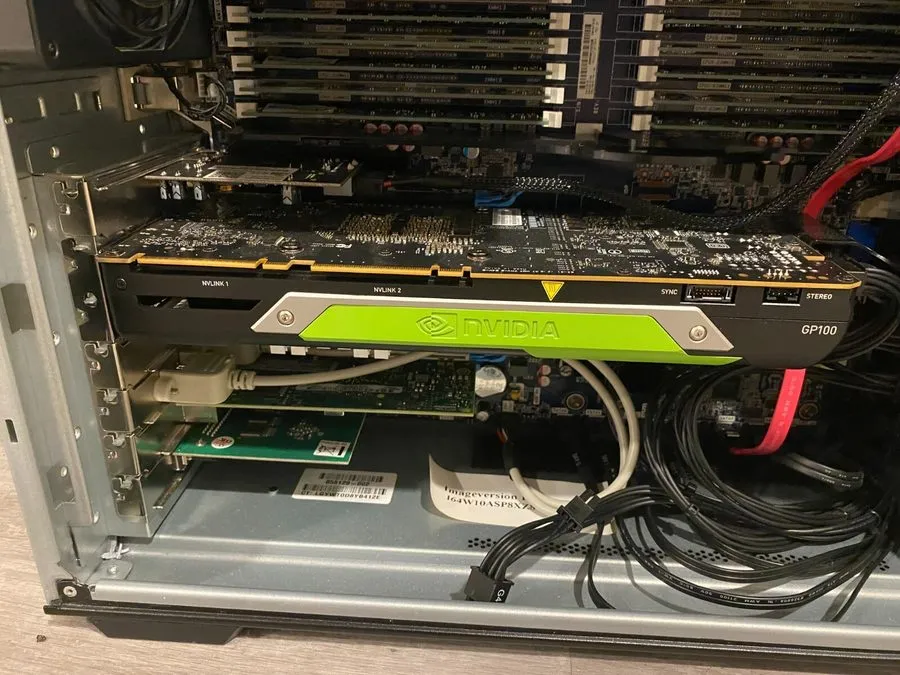 GPU-ускоритель Nvidia Quadro GP100 16GB HBM2 Graphics Card GPU Pro / Gaming