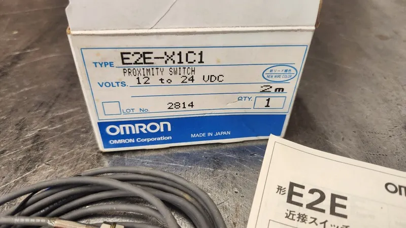 Датчик приближения Omron E2E-X1C1 Proximity Sensor, NPN NO, 1mm Range, 12-24VDC,