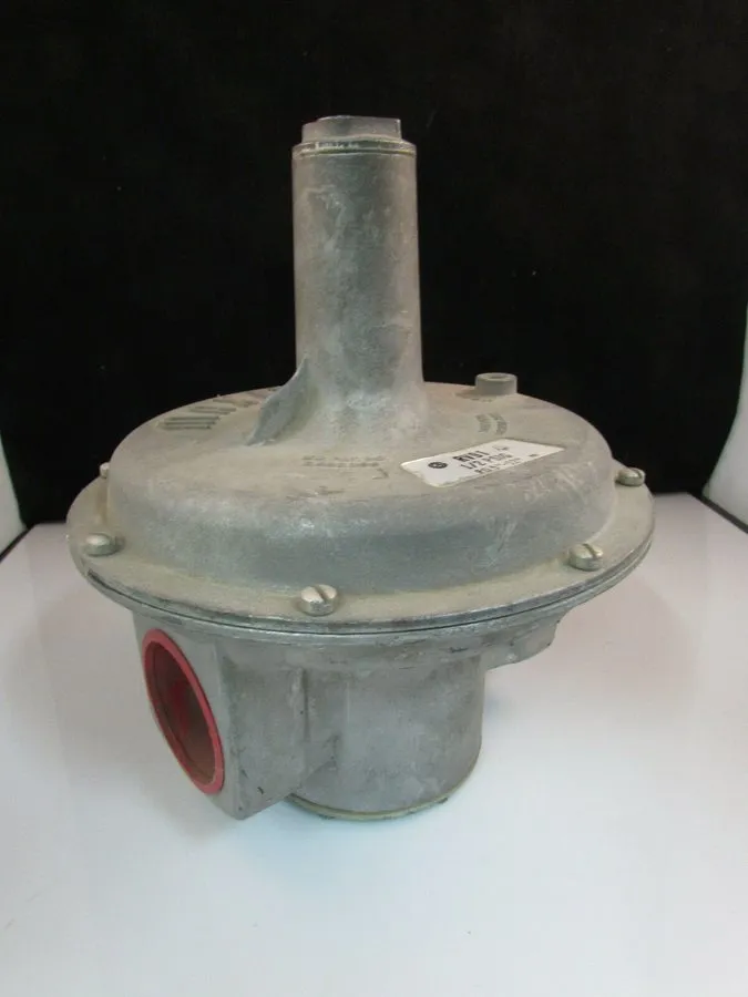 Трубопроводная арматура MAXITROL RV91-2 2 GAS PRESSURE REGULATOR 7500000BTU INCL