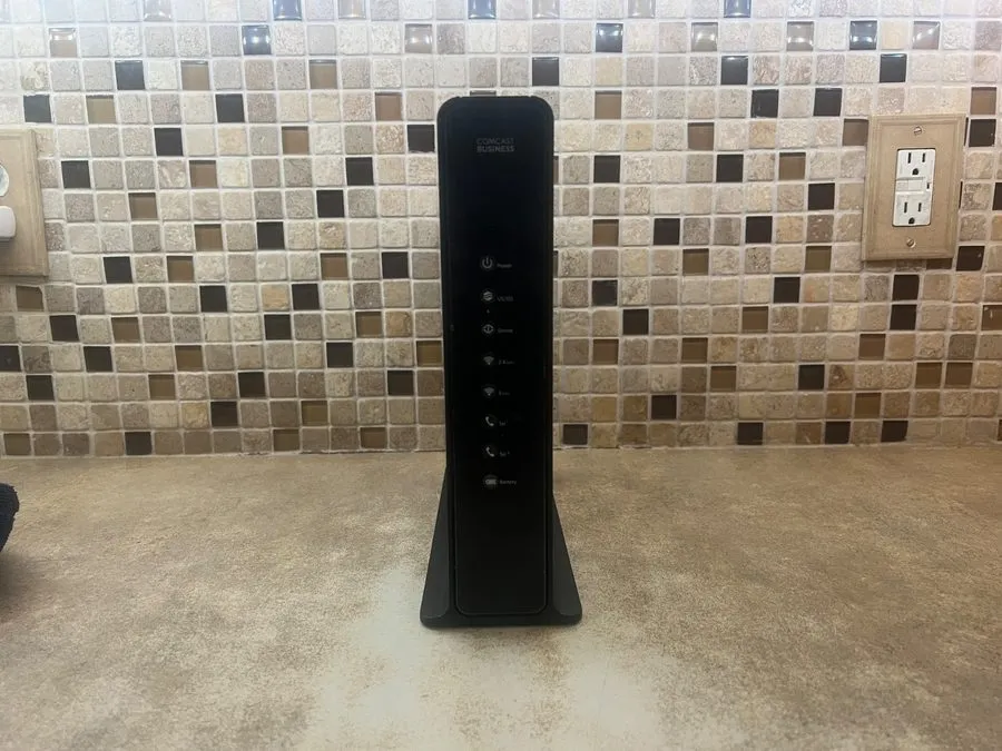 Маршрутизатор Cisco DPC3939 (XB3) Xfinity Wireless AC Voice Gateway DOCSIS 3.0