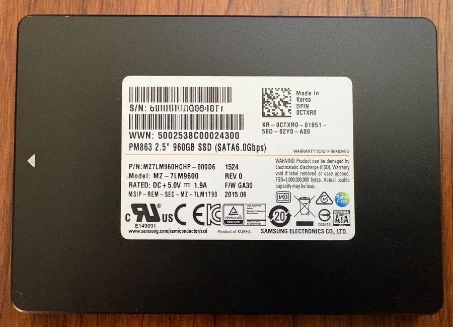 SSD-накопитель Samsung PM863 960GB SSD Drive 2.5" SATA MZ-7LM9600 Low Usage