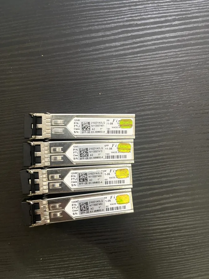 Трансивер 4x HP Finisar SFP-GE-SX-MM850-A SFP 1.25G 850nm 550m MMF Transceiver