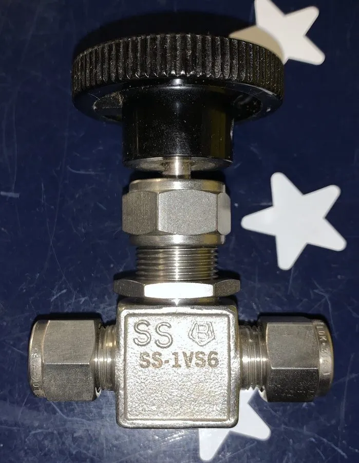 Клапан Swagelok SS-1VS6 Stainless Steel Integral Bonnet Needle Valve FNSP