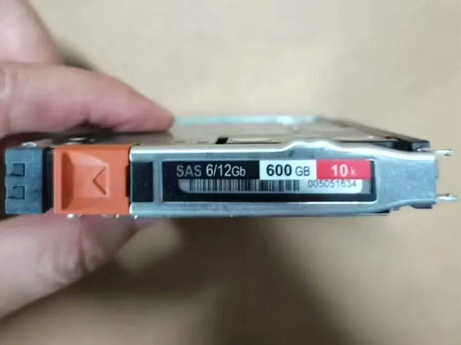 Жёсткий диск D3-2S10-600