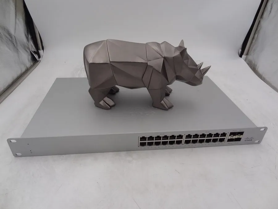 Коммутатор Cisco Meraki MS125-24P 24 Port PoE 4x SFP+ Switch Unclaimed MS125-24P
