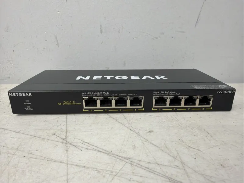 Коммутатор Netgear GS308P 8-PORT Gigabit Ethernet Switch w/ 4-PORT PoE Switch; 6