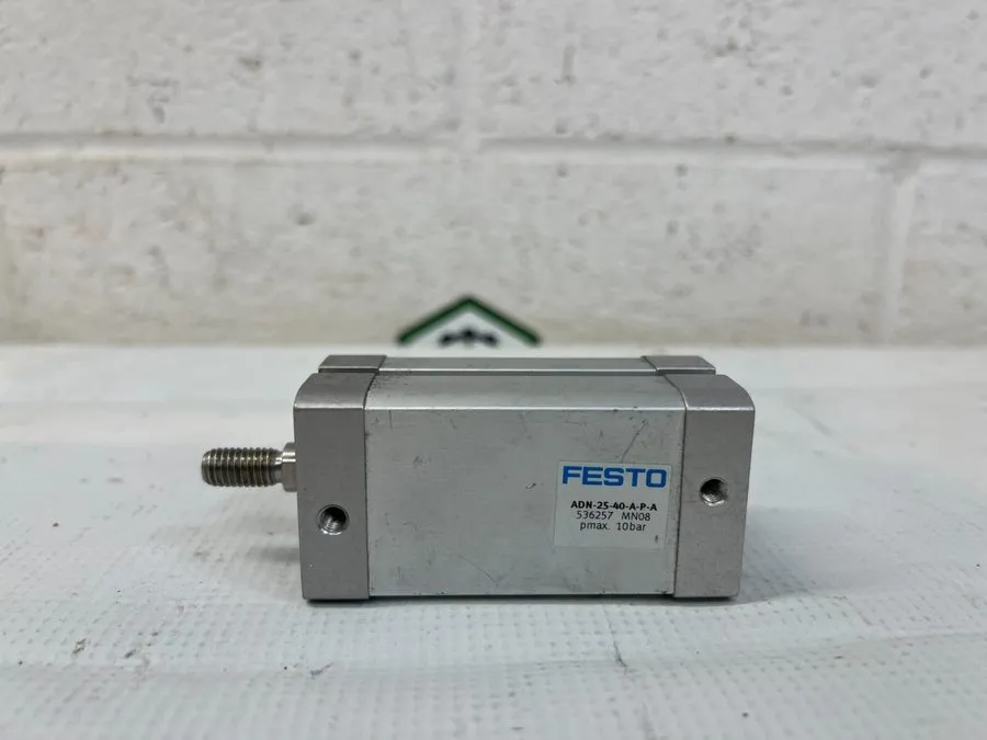 Пневмоцилиндр FESTO ADN-25-40-A-P-A PNEUMATIC CYLINDER