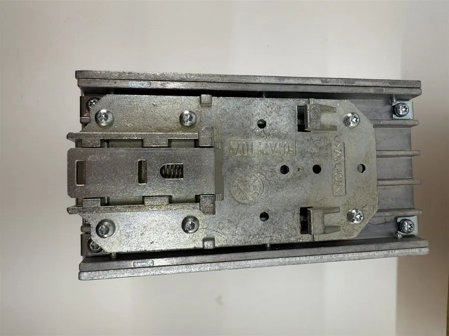 Блок питания PHOENIX CONTACT QUINT-PS-3X400-500AC/24DC/5 POWER SUPPLY 24VDC 5A