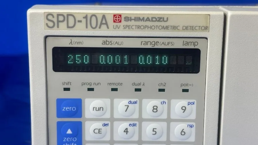 Хроматограф Shimadzu SPD-10A VP HPLC System UV VIS Detector Agilent Waters HP — фото лота 1