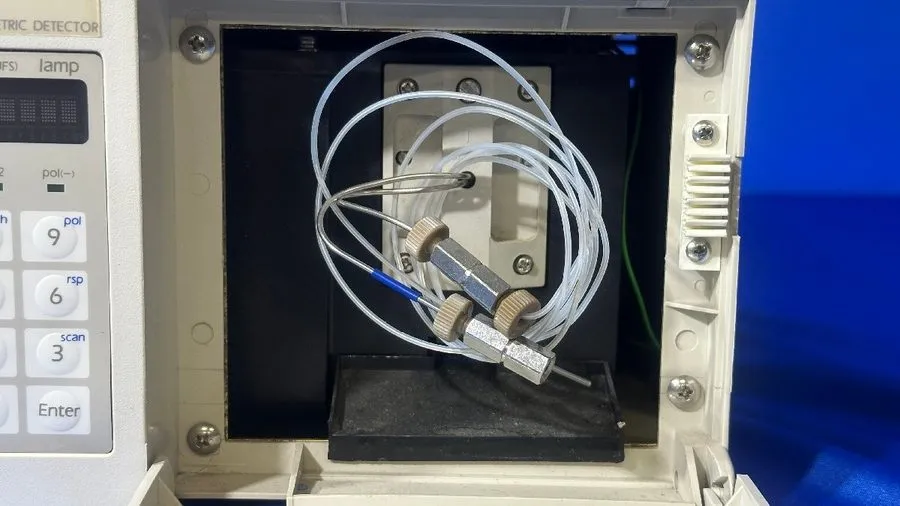 Хроматограф Shimadzu SPD-10A VP HPLC System UV VIS Detector Agilent Waters HP — фото лота 2