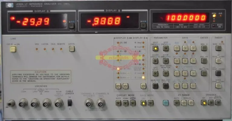 Анализатор Agilent HP 4192A 5 Hz 13 MHz LF Impedance Analyzer