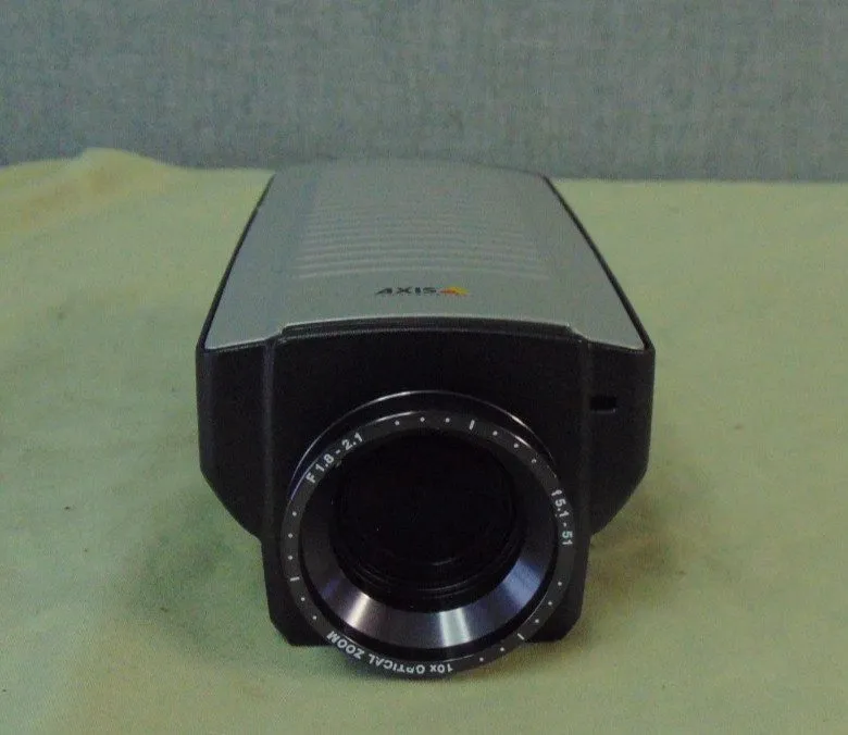 Камера AXIS Communications Q1755 Network Camera 0304-001-01 Optical Zoom
