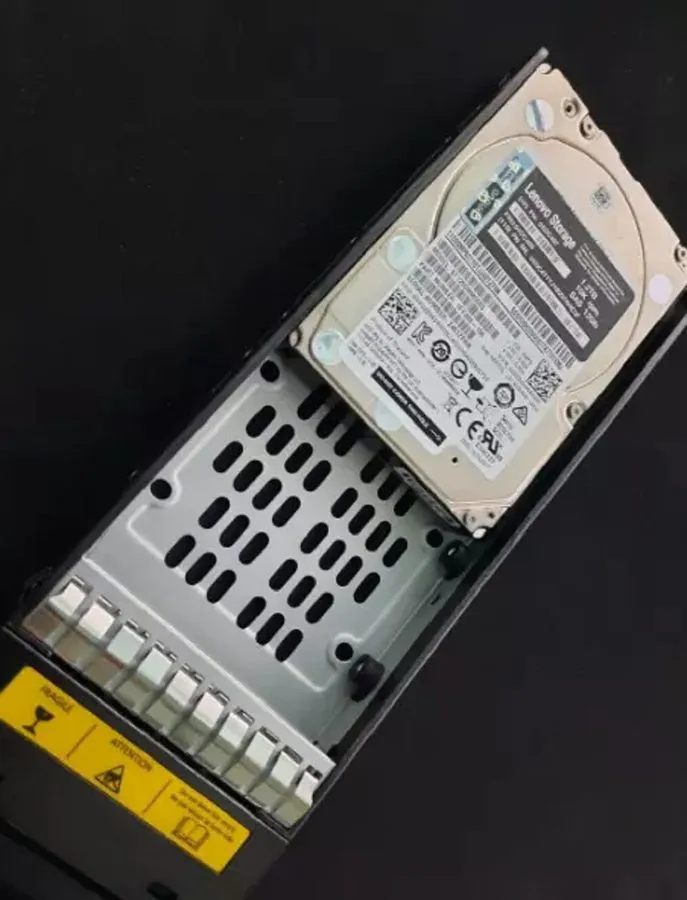 Жёсткий диск 01DC407 01DC409 01DC411 IBM/Lenovo Storage 1.2TB 10K SAS 12G HDD Ha — фото лота 1