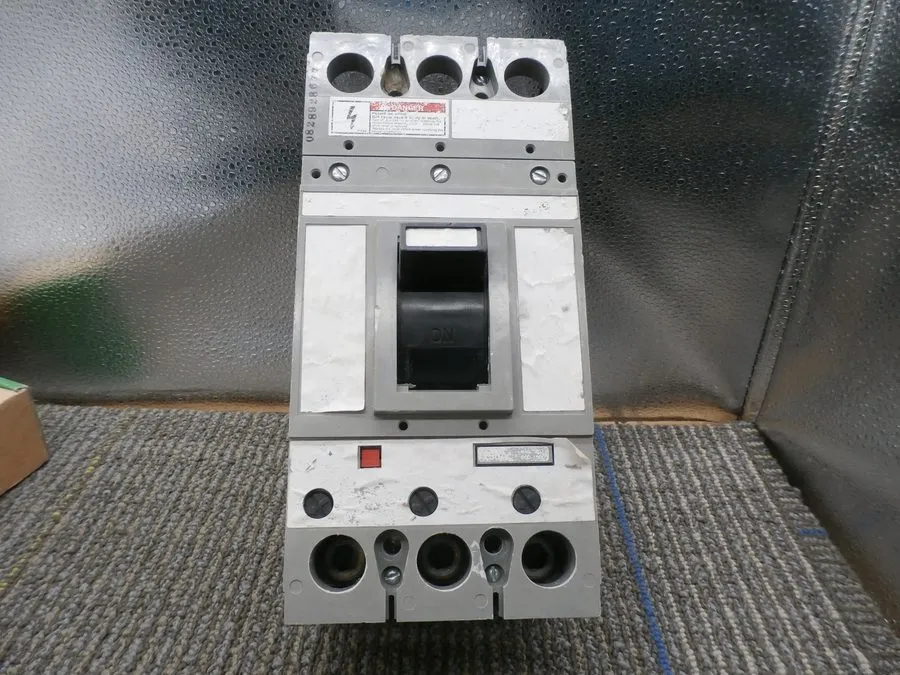 Автоматический выключатель Siemens HFD63F250 Sentron Series Circuit Breaker 250A