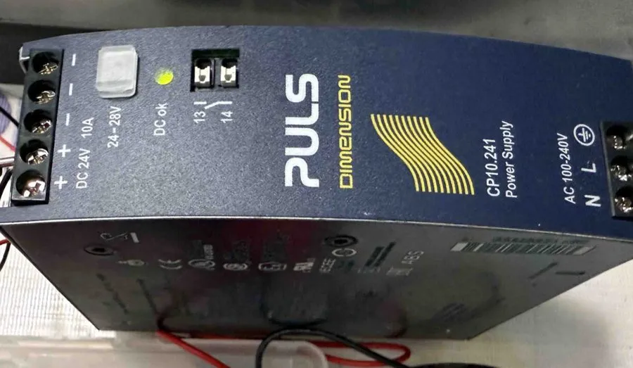 Блок питания PULS CP10.241 DIN Rail Power Supply Single Phase 24VDC 10A 240W
