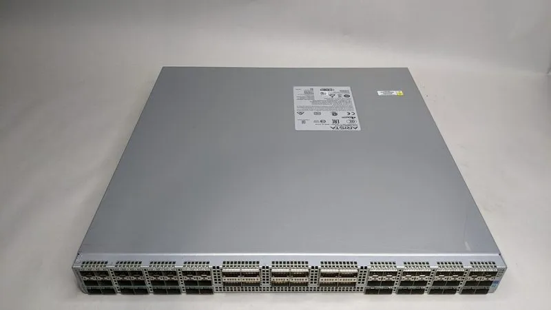 Коммутатор Arista DCS-7050SX3-48YC12-R 48 Port 25G SFP 12X 100GBE QSFP28 Switch