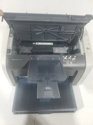 Лазерный принтер HP LaserJet 1012 Q2461A Laser Printer 156K Pages 8Mb No Toner — фото лота 2