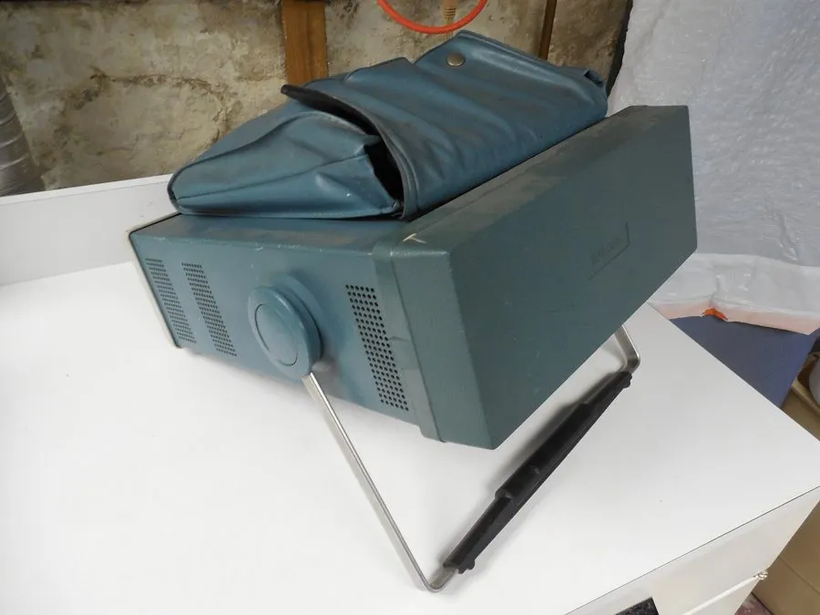 Осциллограф Tektronix 2213 Analog Oscilloscope 60MHz 2 ch