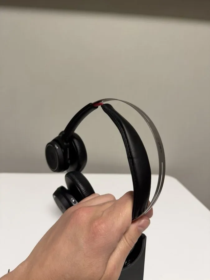 VoIP-шлюз Plantronics Voyager Focus UC B825 Wireless Headset with 203079-101 w/ 
