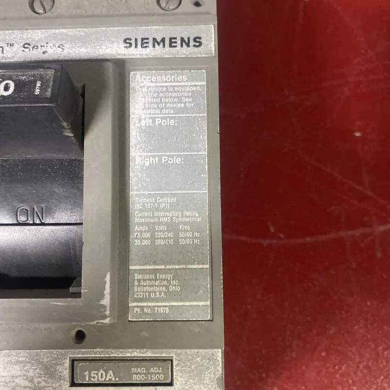 Автоматический выключатель Sentron Series Siemens FXD63B150 150 Amp 600Vac 3 Pol — фото лота 3