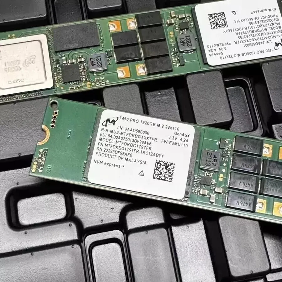 SSD-накопитель Micron 7450 PRO 1.92TB M.2 SSD 22110 Gen4×4 NVME MTFDKBG1T9TFR-1B