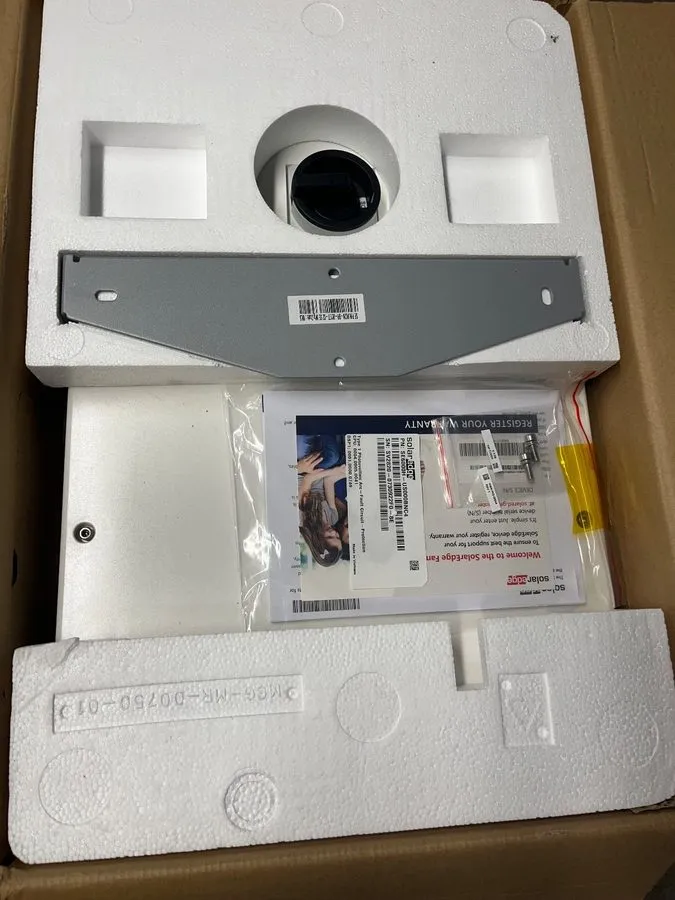 Инвертор Solaredge SE6000H-US HD Wave Grid Tie Inverter