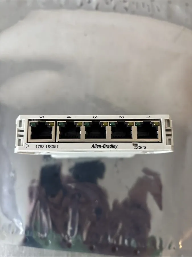 Коммутатор Allen Bradley 1783-US05T Stratix 2000 Ethernet Switch AB
