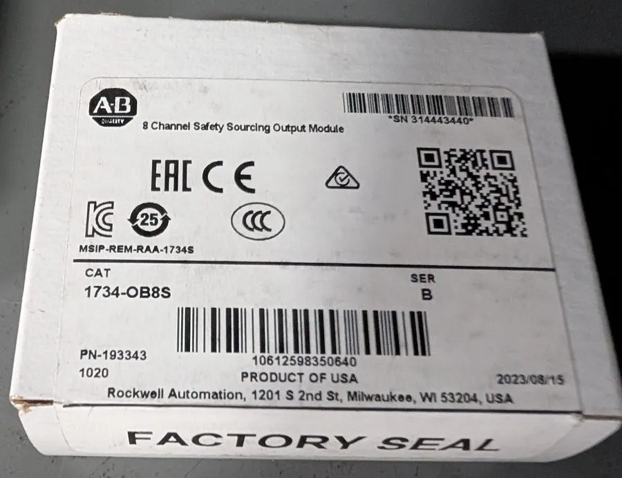 Модуль ввода-вывода Allen-Bradley 1734-OB8S POINT I/O 8-Ch Safety Sourcing Outpu