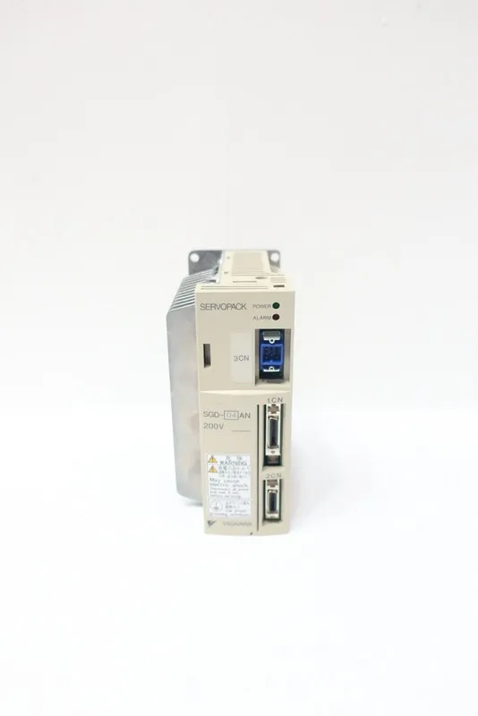 Сервопривод YASKAWA SGD-04AN Servopack AC200-230V 50/60Hz 400W