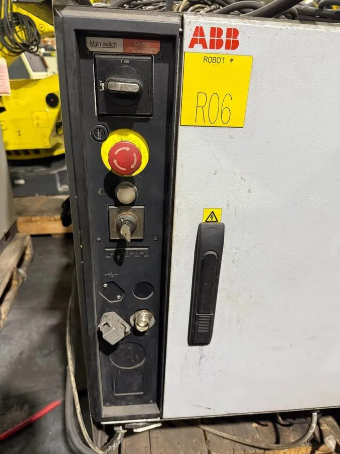Робот ABB IRB 2600 M2004 Robot w/ IRC5 Controls, Missing Cable Set