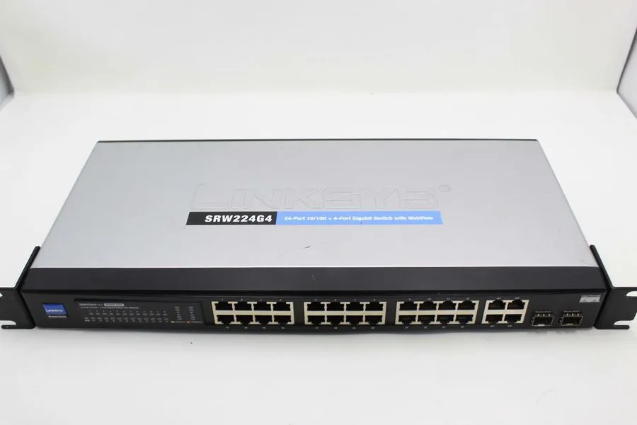 Коммутатор Cisco Linksys SRW224G4 24-Port 10/100 + 4-Port PoE SFP Managed Gigabi