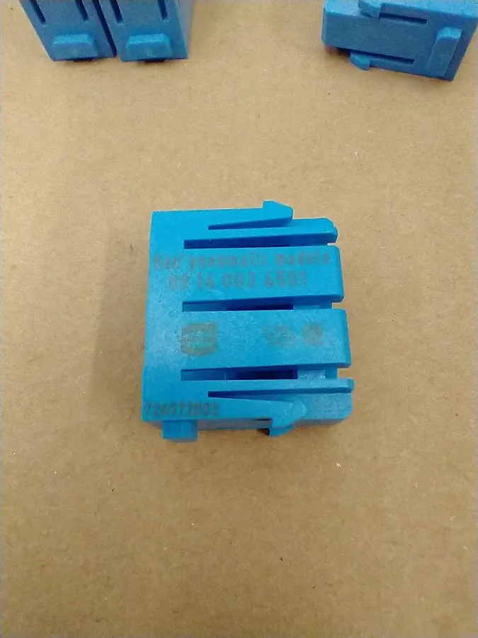Разъём Harting 09140034501 Heavy Duty Connector, Han Pneumatic Series, Module