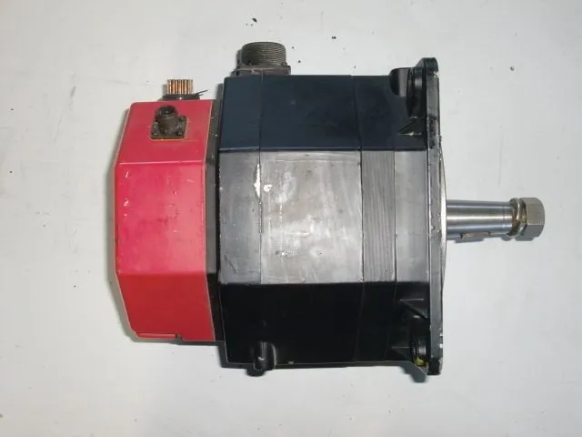 Серводвигатель FANUC AC SERVO MOTOR 10F/2000 A06B-0355-B756